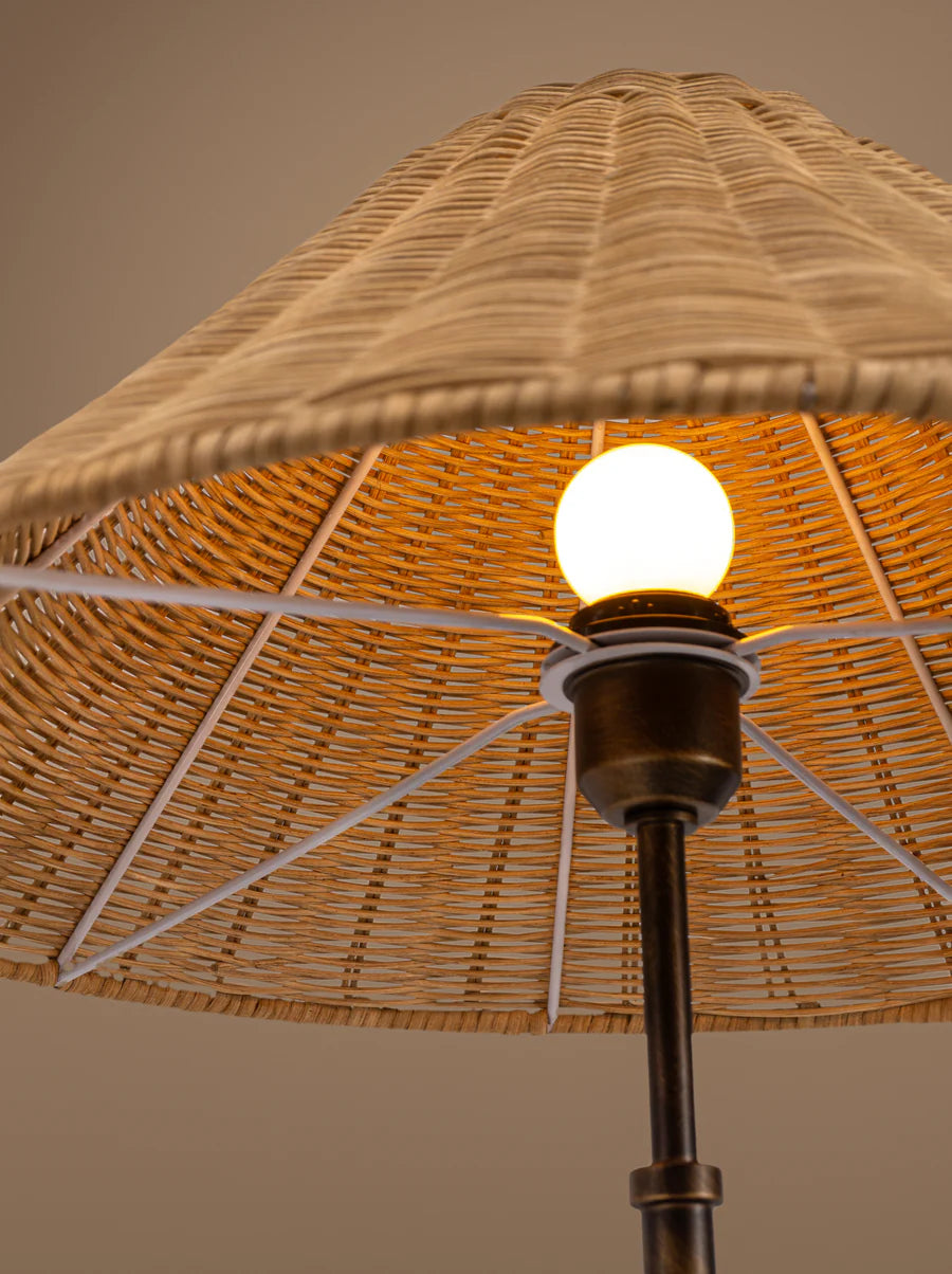 The Pebble Table Lamp