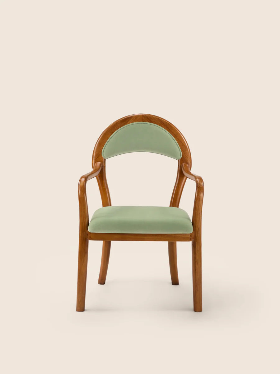 The Laurel Chair