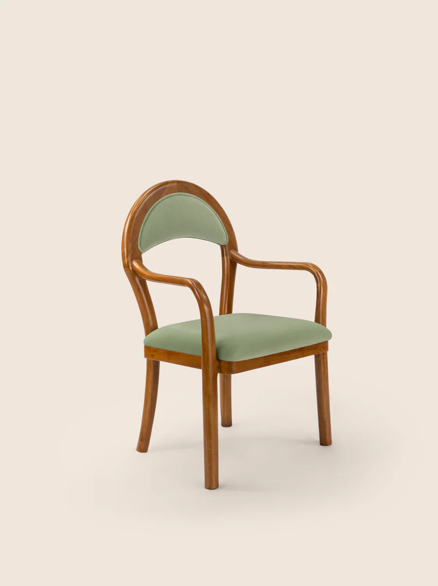 The Laurel Chair